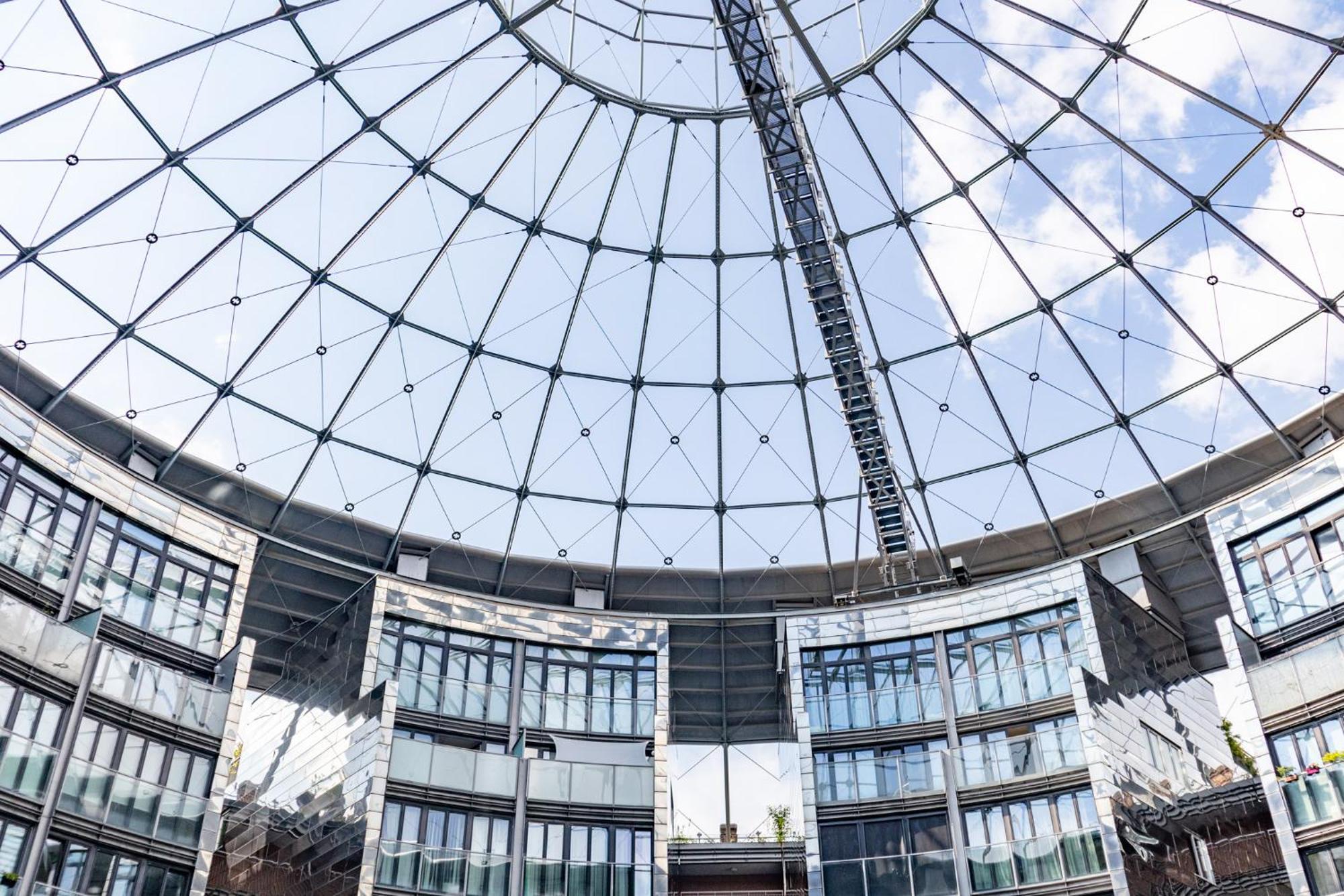 Gasometer Apartment - Designer Building With Amazing View Wiedeń Zewnętrze zdjęcie